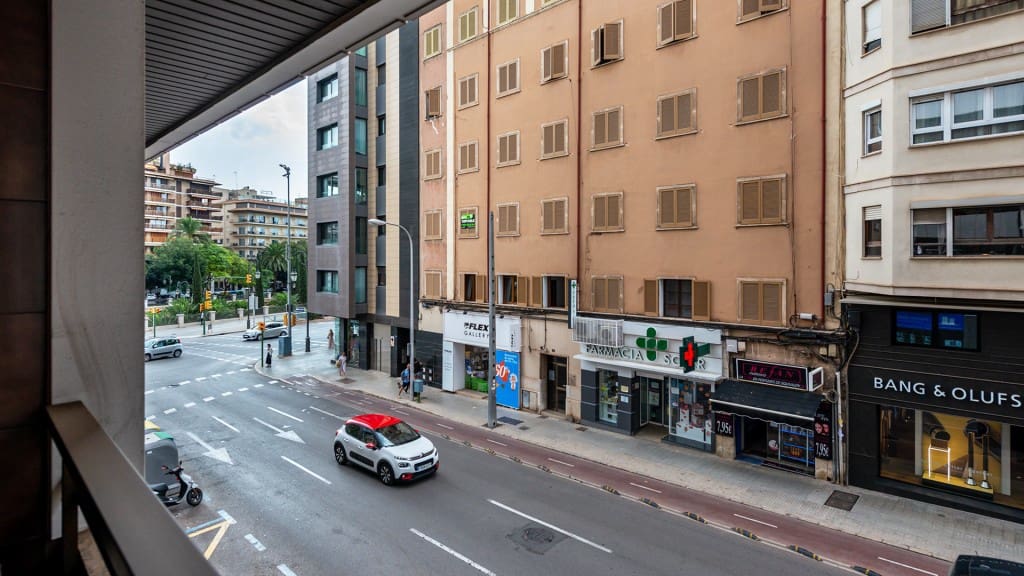 3 bedroom Apartment for sale in Palma de Mallorca - € 995,000 (Ref: 7371726)