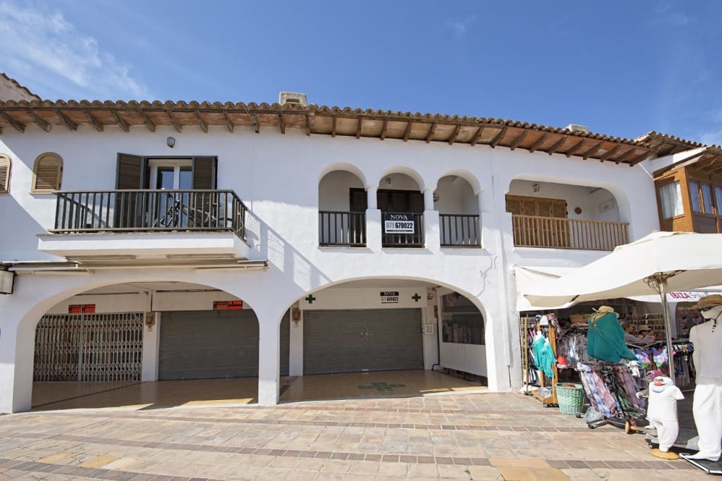 Commercial for sale in Santa Ponsa - € 120,000 (Ref: 7371738)