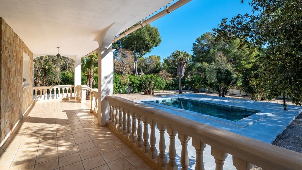 5 sovrum Villa till salu i Santa Ponsa med pool - 2 520 000 € (Ref: 7371765)