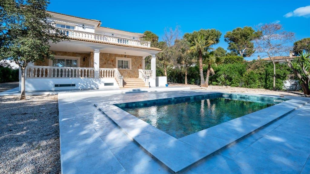 5 sovrum Villa till salu i Santa Ponsa med pool - 2 520 000 € (Ref: 7371765)