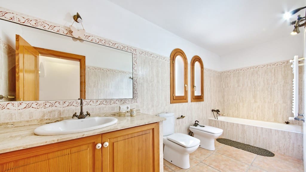 5 Zimmer Villa zu verkaufen in L'Aranjassa / S'Aranjassa mit Pool - 2.100.000 € (Ref: 7371767)