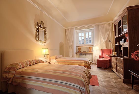 5 soveværelse Finca/Landehus til salg i Escorca med swimmingpool - € 6.000.000 (Ref: 7371873)