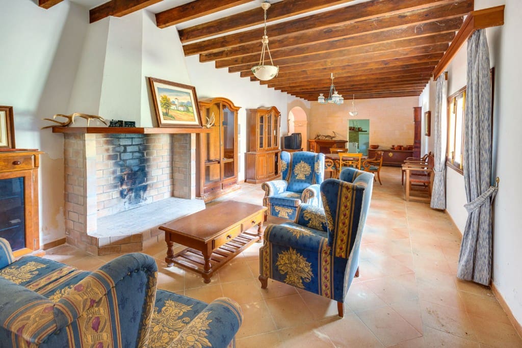 5 sovrum Finca/Hus på landet till salu i Llucmajor med pool - 5 300 000 € (Ref: 7371900)