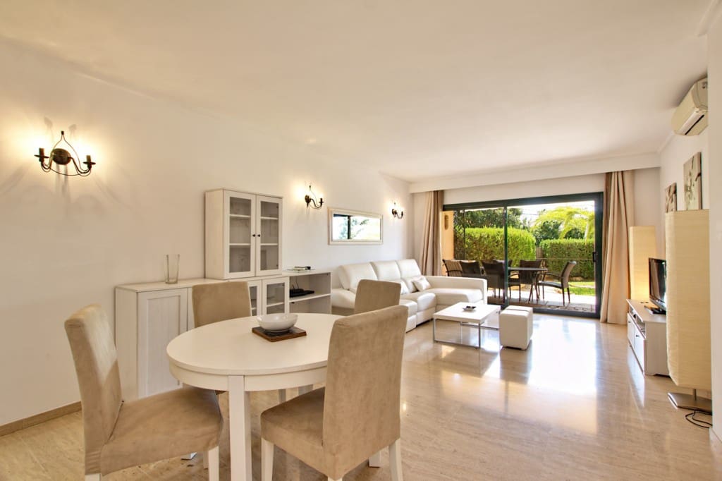 2 slaapkamer Appartement te koop in Bendinat met zwembad - € 945.000 (Ref: 7418895)