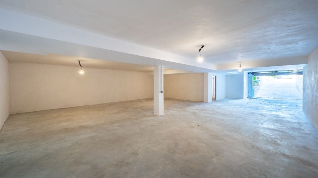 4 soveværelse Villa til salg i Selva med swimmingpool - € 4.950.000 (Ref: 8523242)