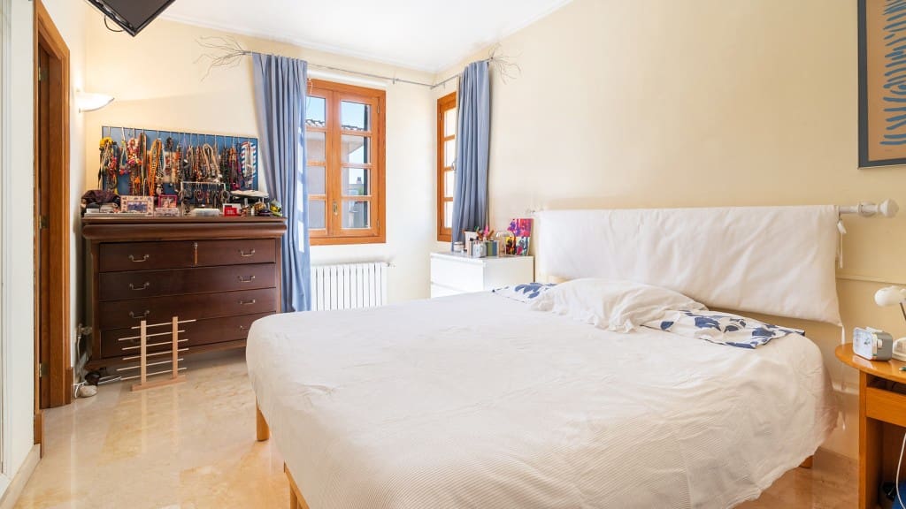 4 soveværelse Villa til salg i Palma de Mallorca med swimmingpool - € 1.600.000 (Ref: 8523244)