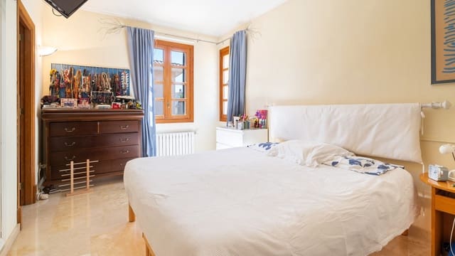 4 soveværelse Villa til salg i La Bonanova, Palma de Mallorca med swimmingpool - € 1.600.000 (Ref: 8523244)