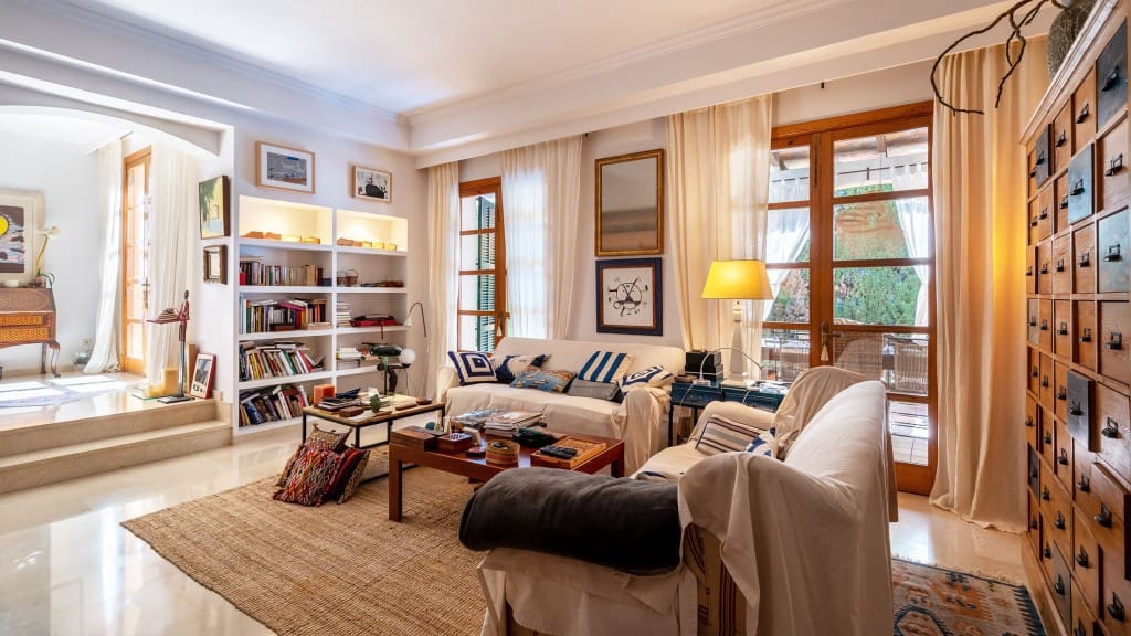 4 soveværelse Villa til salg i Palma de Mallorca med swimmingpool - € 1.600.000 (Ref: 8523244)