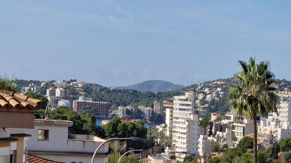 4 soveværelse Villa til salg i Palma de Mallorca med swimmingpool - € 1.600.000 (Ref: 8523244)