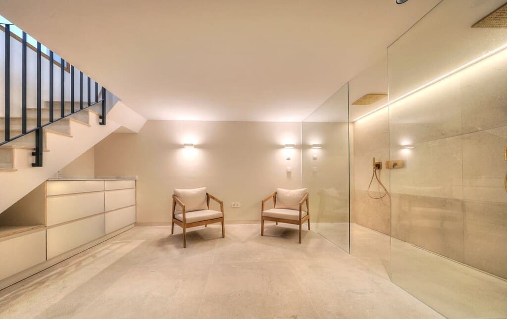 4 soveværelse Villa til salg i Puntiro med swimmingpool - € 4.500.000 (Ref: 8523259)