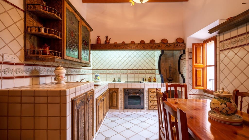 10 sovrum Villa till salu i Santa Maria del Cami med pool - 8 975 000 € (Ref: 8523271)