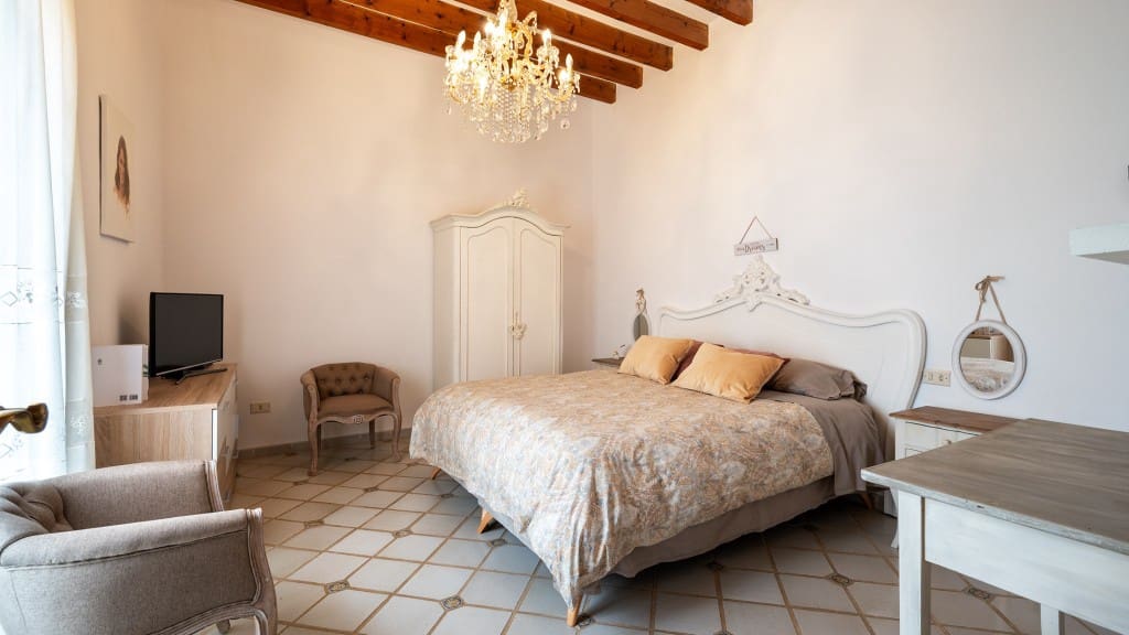 10 sovrum Villa till salu i Santa Maria del Cami med pool - 8 975 000 € (Ref: 8523271)