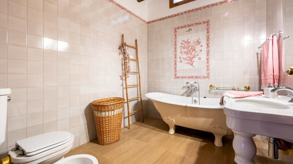 10 sovrum Villa till salu i Santa Maria del Cami med pool - 8 975 000 € (Ref: 8523271)