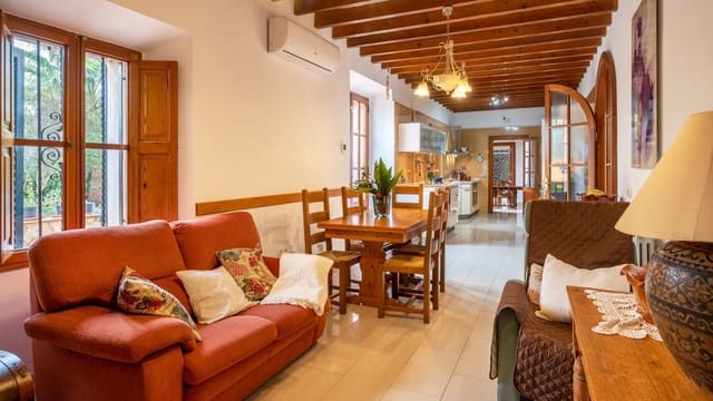 10 soveværelse Villa til salg i Santa María del Camí med swimmingpool - € 8.975.000 (Ref: 8523271)