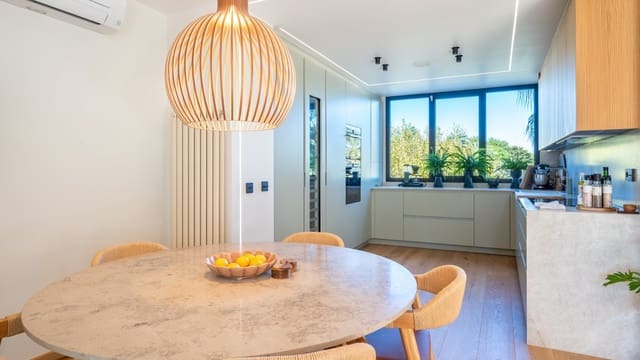 3 slaapkamer Appartement te koop in La Bonanova, Palma de Mallorca met zwembad - € 1.095.000 (Ref: 8523273)