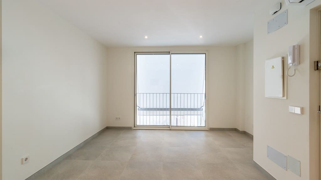 1 quarto Apartamento para arrendar em Palma de Mallorca - 1 400 € (Ref: 8523275)