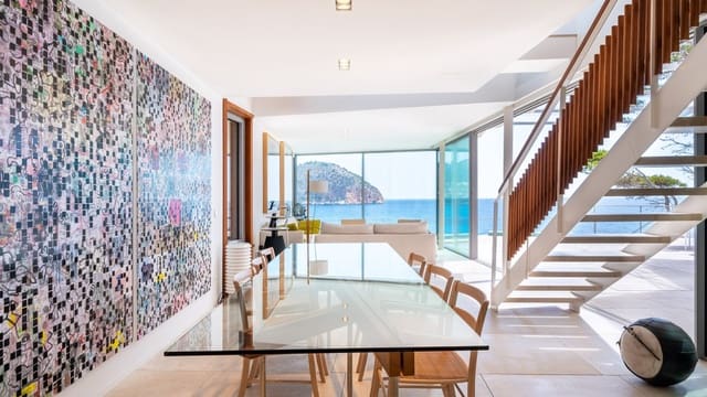 4 soveværelse Villa til salg i Canyamel, Capdepera med swimmingpool - € 7.750.000 (Ref: 8523287)