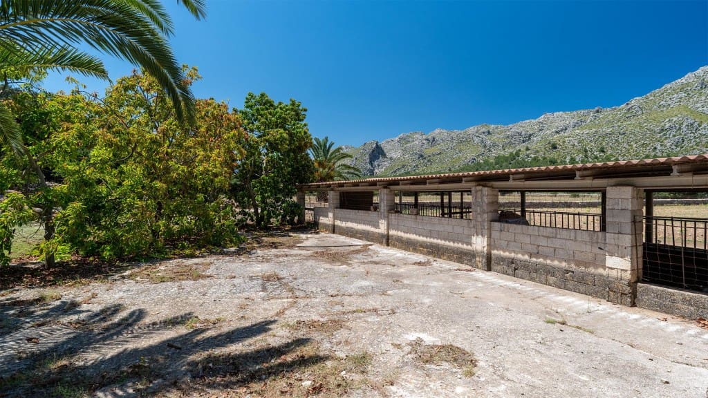 8 soverom Finca/Herregård til salgs i Cala San Vicente / Cala Sant Vicenc med svømmebasseng - € 7 900 000 (Ref: 8523298)