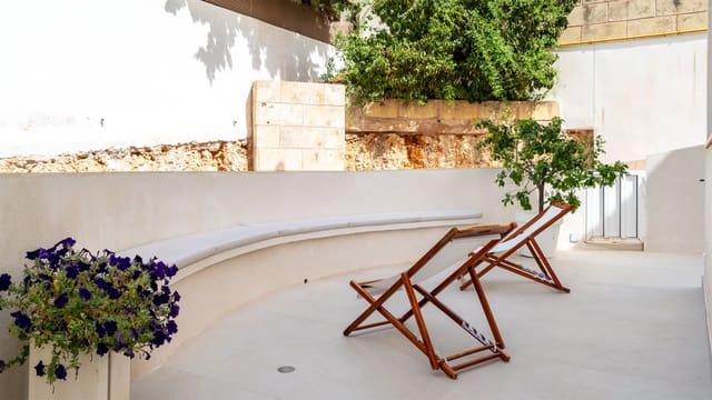 5 bedroom Apartment for sale in La Bonanova, Palma de Mallorca with pool - € 1,900,000 (Ref: 8523303)