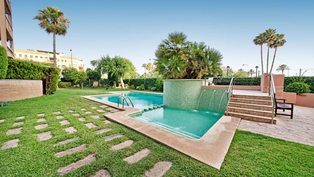 3 camera da letto Appartamento da affittare in Portixol con piscina - 1.980 € (Rif: 8523304)