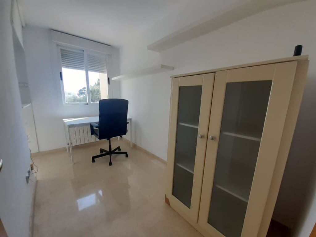 4 sovrum Lägenhet att hyra i Palma de Mallorca med pool garage - 2 400 € (Ref: 8523324)