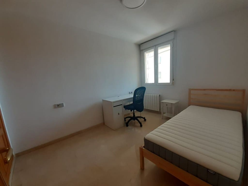 4 sovrum Lägenhet att hyra i Palma de Mallorca med pool garage - 2 400 € (Ref: 8523324)