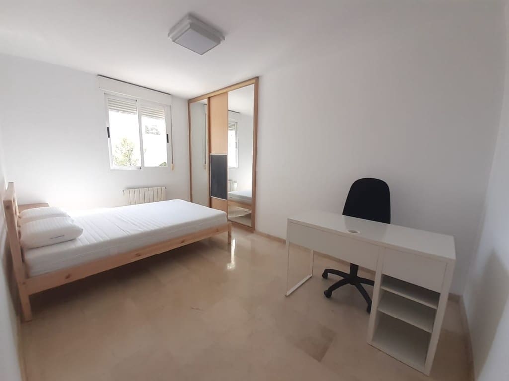4 sovrum Lägenhet att hyra i Palma de Mallorca med pool garage - 2 400 € (Ref: 8523324)