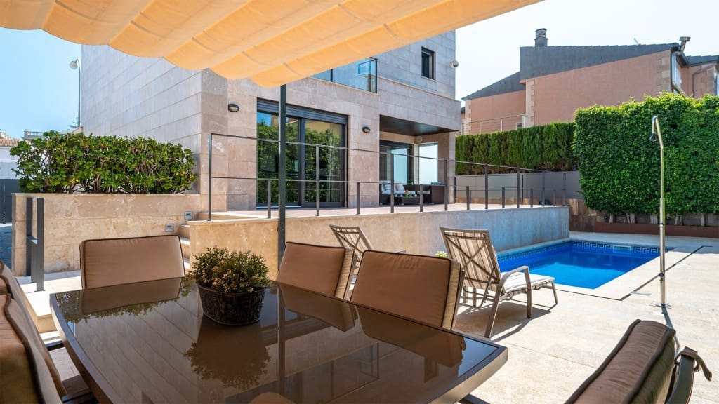 4 bedroom Villa for sale in Palma de Mallorca with pool - € 2,950,000 (Ref: 8523330)
