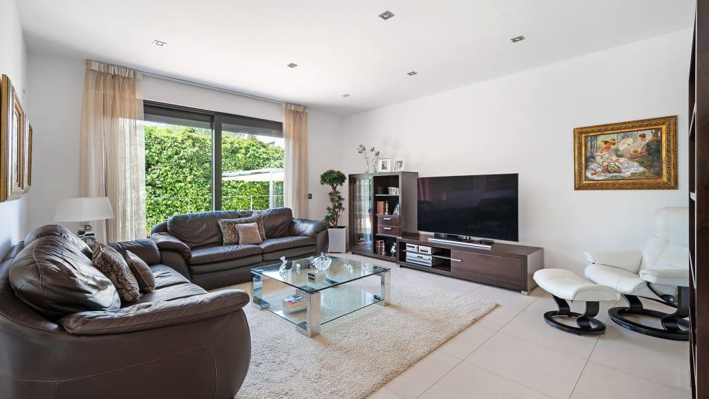 4 bedroom Villa for sale in Palma de Mallorca with pool - € 2,950,000 (Ref: 8523330)