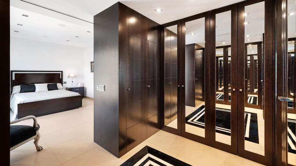 4 bedroom Villa for sale in Palma de Mallorca with pool - € 2,950,000 (Ref: 8523330)