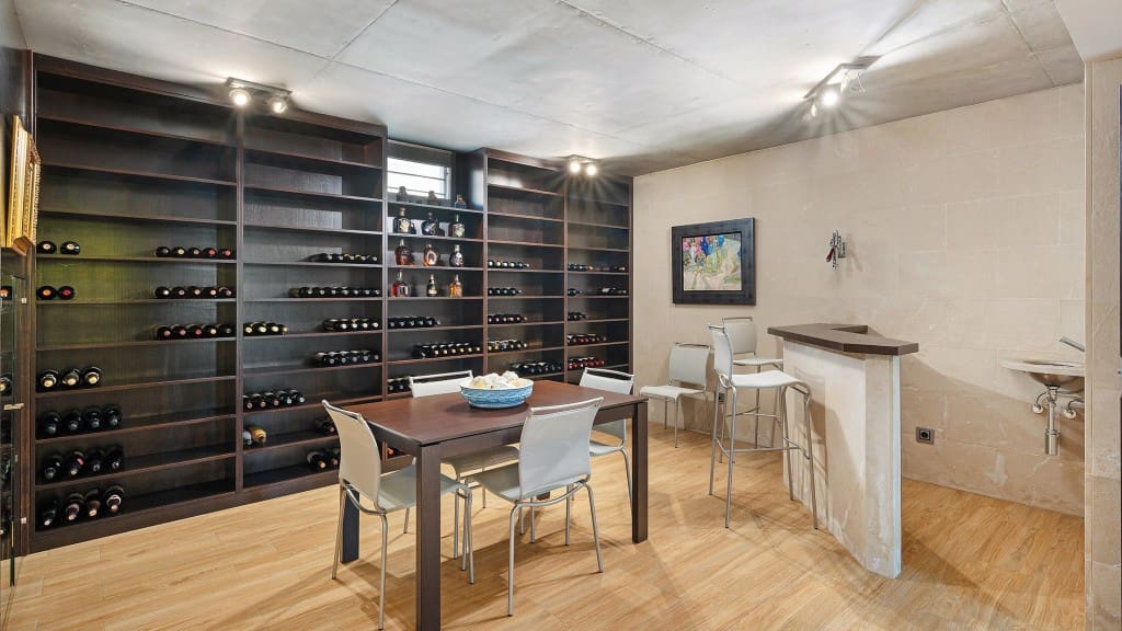 4 bedroom Villa for sale in Palma de Mallorca with pool - € 2,950,000 (Ref: 8523330)