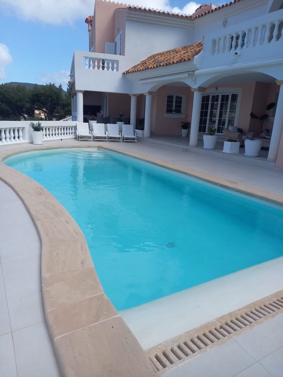 5 soveværelse Villa til salg i Es Camp De Mar / El Camp De Mar med swimmingpool - € 9.995.000 (Ref: 8523335)