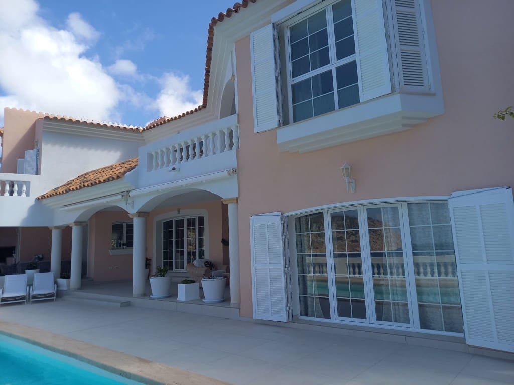 5 soveværelse Villa til salg i Es Camp De Mar / El Camp De Mar med swimmingpool - € 9.995.000 (Ref: 8523335)