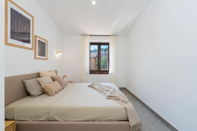 3 soveværelse Semi-Rækkehus til salg i Fornalutx med swimmingpool - € 1.550.000 (Ref: 8523356)