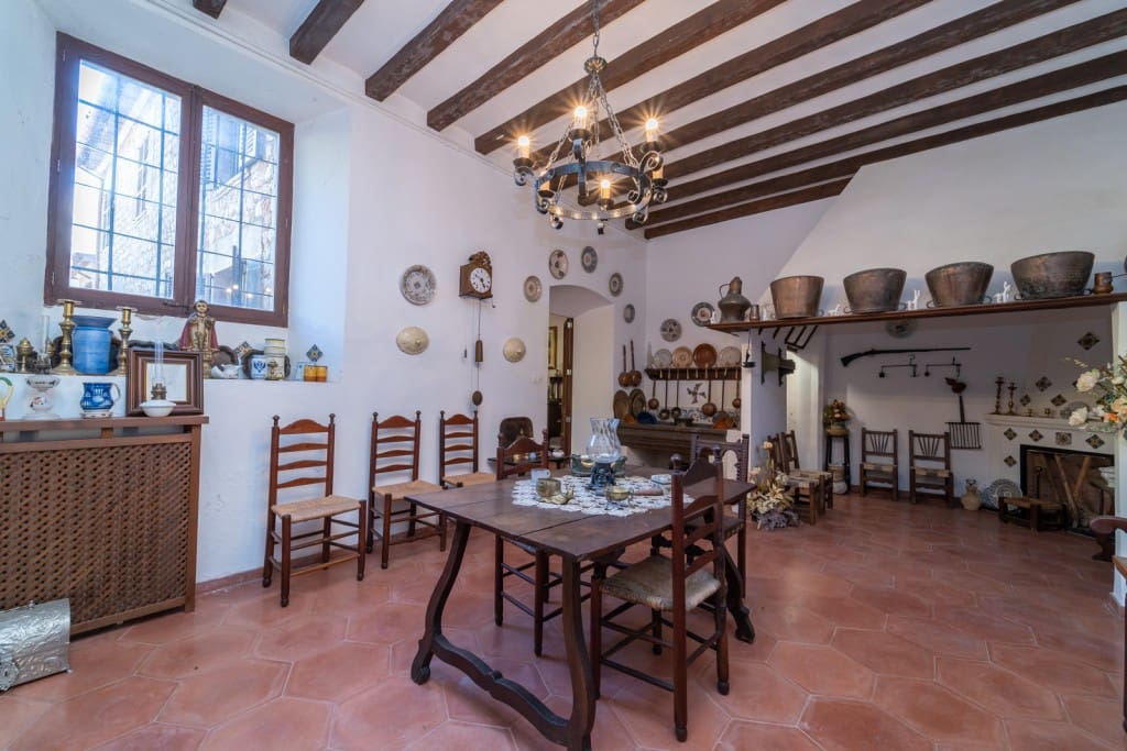 10 soveværelse Villa til salg i Fornalutx - € 3.200.000 (Ref: 8523358)