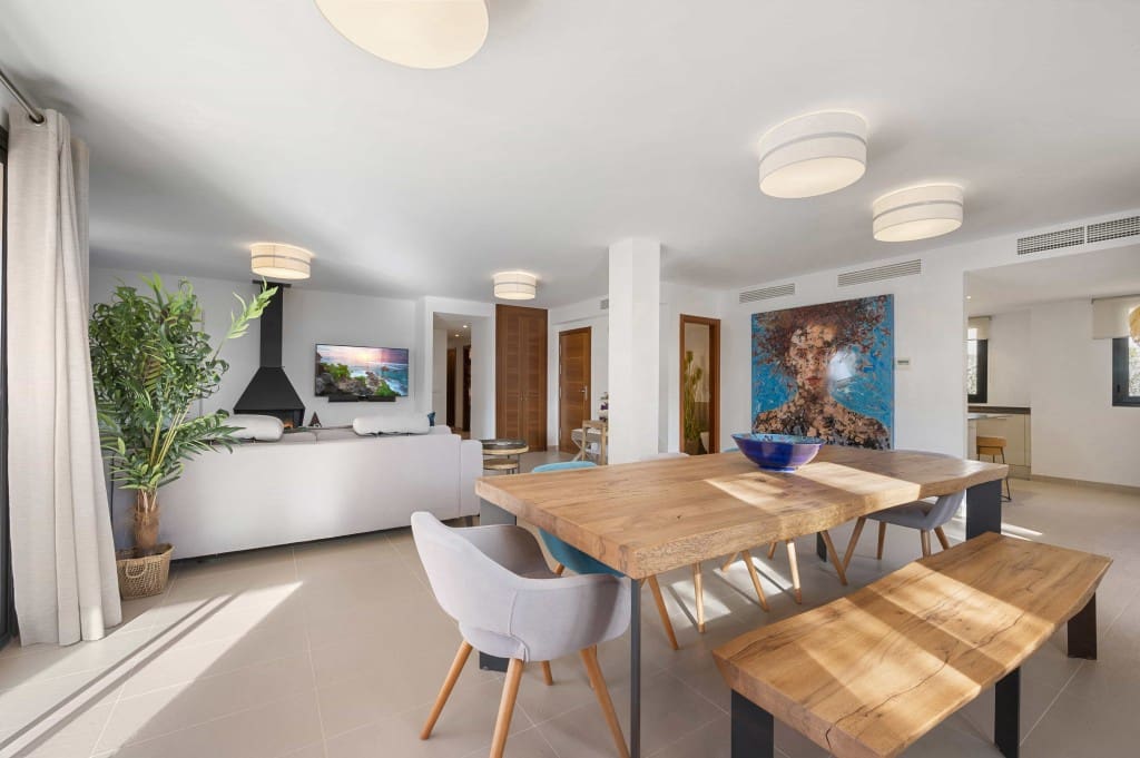 4 soveværelse Lejlighed til salg i Es Camp De Mar / El Camp De Mar med swimmingpool - € 2.200.000 (Ref: 8523371)