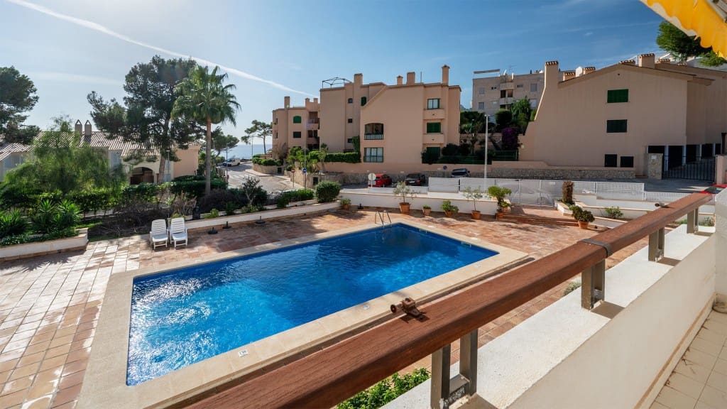 2 soveværelse Lejlighed til salg i Es Camp De Mar / El Camp De Mar med swimmingpool - € 545.000 (Ref: 8523380)