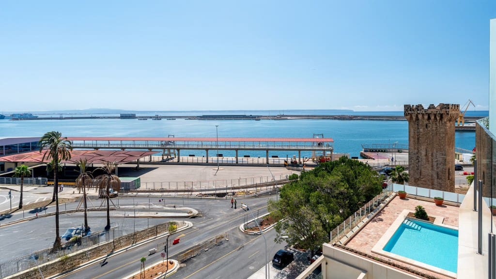 3 soverom Penthouse til salgs i Palma de Mallorca med svømmebasseng - € 5 100 000 (Ref: 8523381)