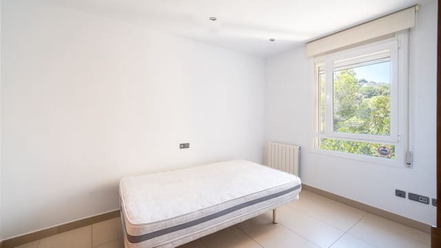4 soveværelse Lejlighed til salg i La Bonanova, Palma de Mallorca med swimmingpool - € 790.000 (Ref: 8523387)