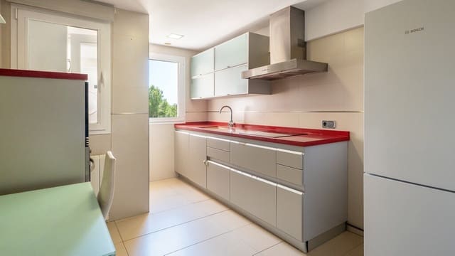 4 soveværelse Lejlighed til salg i La Bonanova, Palma de Mallorca med swimmingpool - € 790.000 (Ref: 8523387)
