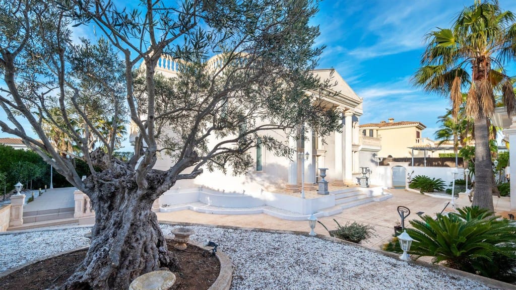 4 soveværelse Villa til salg i Sa Torre (Llucmajor) med swimmingpool - € 2.600.000 (Ref: 8523406)