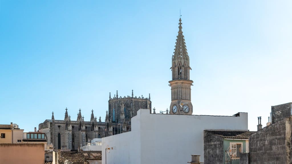 7 slaapkamer Hotel te koop in Manacor - € 1.300.000 (Ref: 8523411)