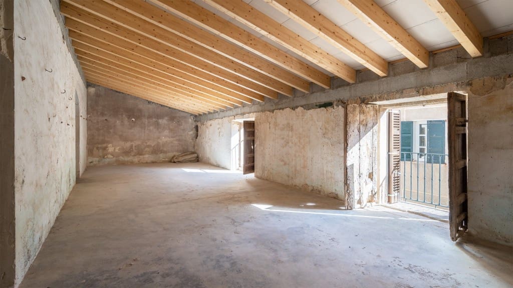 7 slaapkamer Hotel te koop in Manacor - € 1.300.000 (Ref: 8523411)