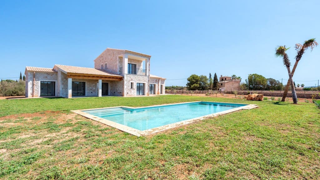 5 slaapkamer Finca/Landhuis te koop in Campos met zwembad - € 2.490.000 (Ref: 8523415)