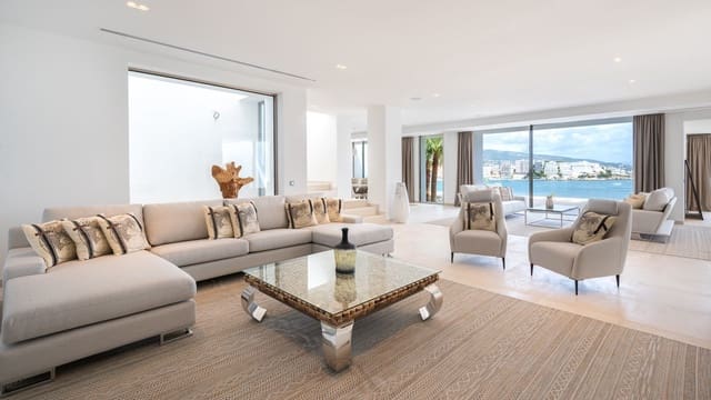 5 slaapkamer Villa te koop in Cala Vinyes / Cala Vinyas / Cala Viñas, Calvià met zwembad - € 12.000.000 (Ref: 8523434)