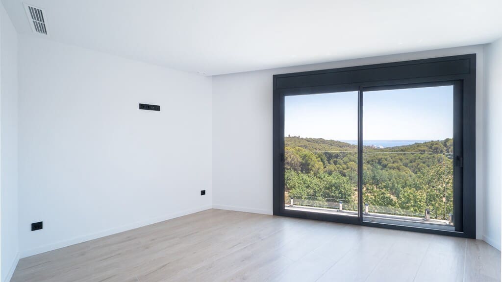 4 bedroom Villa for sale in Genova with pool - € 2,500,000 (Ref: 8523444)