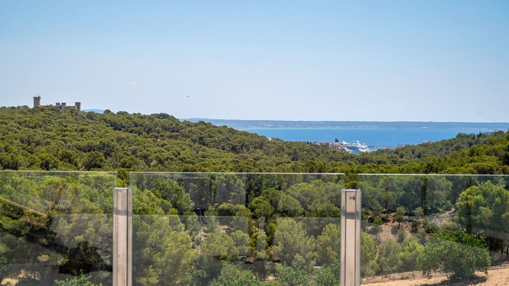 4 bedroom Villa for sale in Genova with pool - € 2,500,000 (Ref: 8523444)
