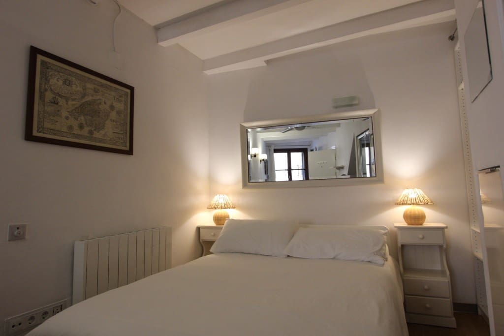 3 bedroom Apartment for sale in Palma de Mallorca - € 800,000 (Ref: 8523445)