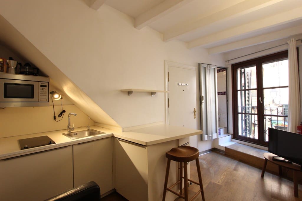 3 bedroom Apartment for sale in Palma de Mallorca - € 800,000 (Ref: 8523445)