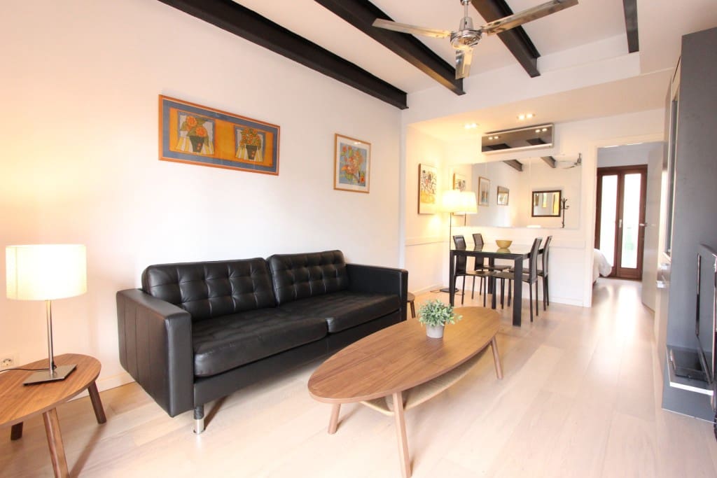 3 bedroom Apartment for sale in Palma de Mallorca - € 1,200,000 (Ref: 8523446)